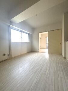 【品川区東品川の区分マンション】他社査定金額より100万円アップで買い取りました