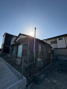 【埼玉県越谷市南荻島の再建築不可空き家】他社では取り扱い不可と診断された空き家を買い取りました