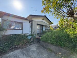 【稲敷郡阿見町中央空き家】他社で買取不可と判断された空き家を買い取りました
