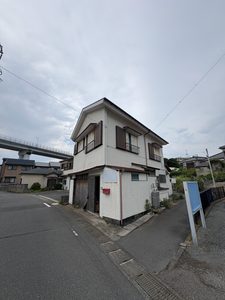 【神奈川三浦市晴海町空き家】他社で買取不可と判断された空き家を買い取りました